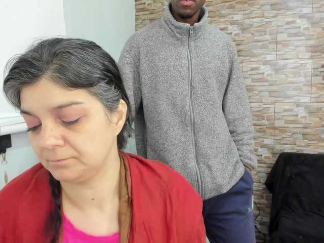 Yin-yanghot's BongaCams show and profile