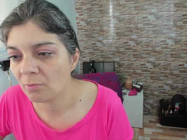 Yin-yanghot's BongaCams show and profile