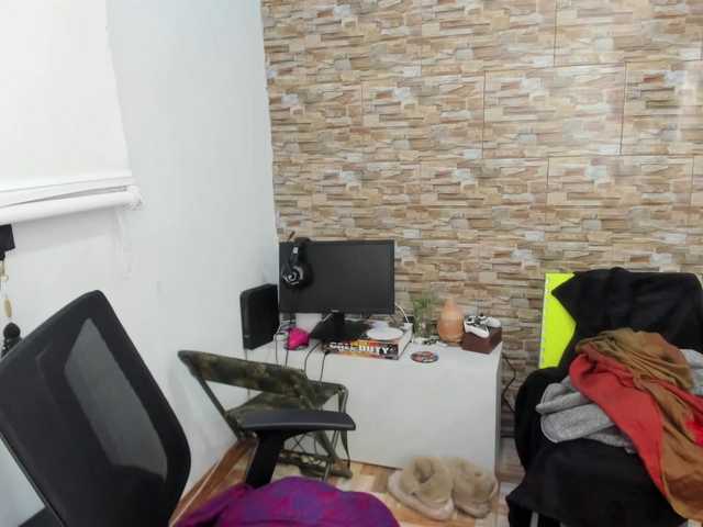 Yin-yanghot's BongaCams show and profile
