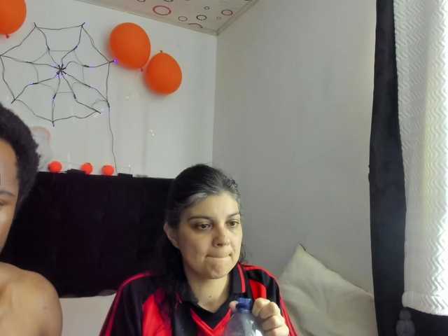 Yin-yanghot – webcam model profile photo