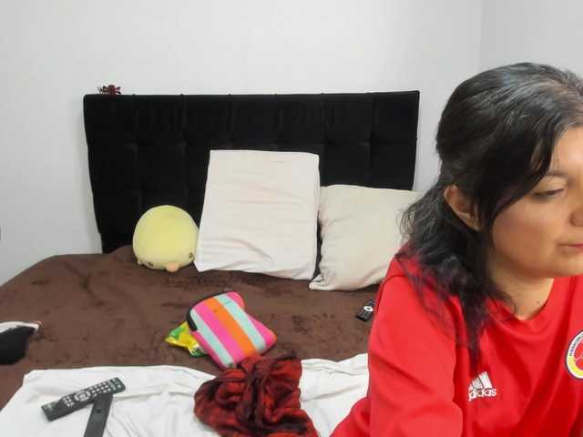 Yin-yanghot – webcam model profile photo