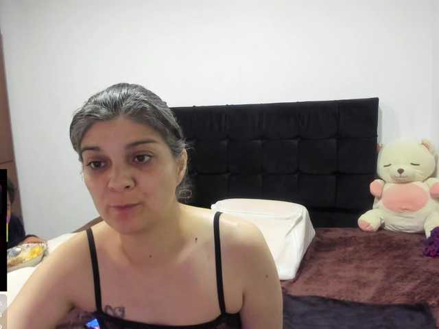 Yin-yanghot – webcam model profile photo