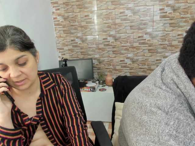 Yin-yanghot's BongaCams show and profile