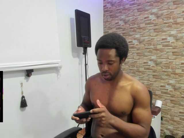 Yin-yanghot from BongaCams