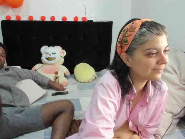 Yin-yanghot Yin-yanghot