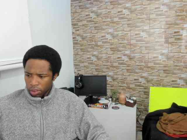 Yin-yanghot Live Webcam on BongaCams