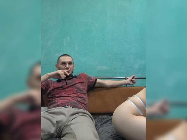 KissM1R77