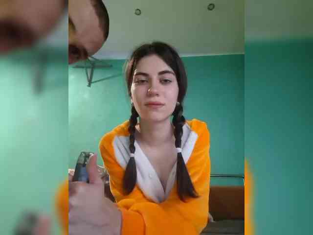 Модель: KissM1R77