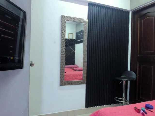 emperatris-23 webcam bongacams model stream image