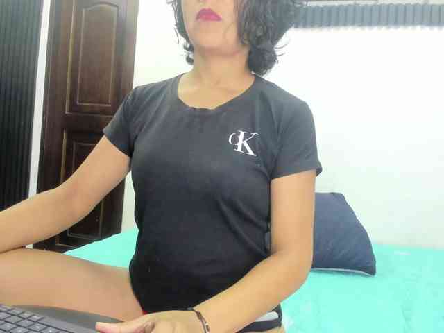 emperatris-23 webcam