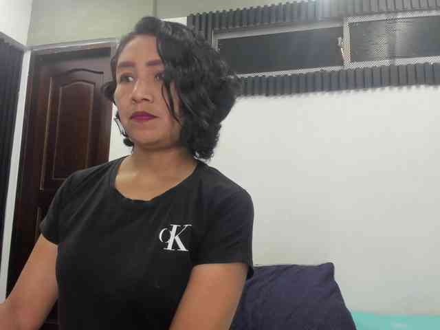 emperatris-23 webcam