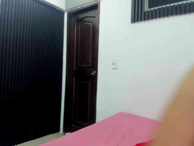 emperatris-23 webcam