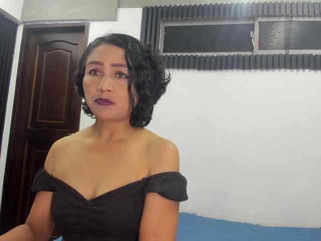 emperatris-23 webcam