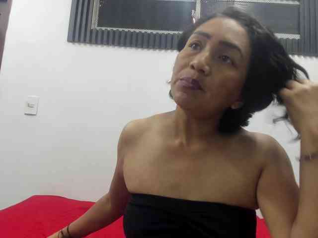 emperatris-23 webcam
