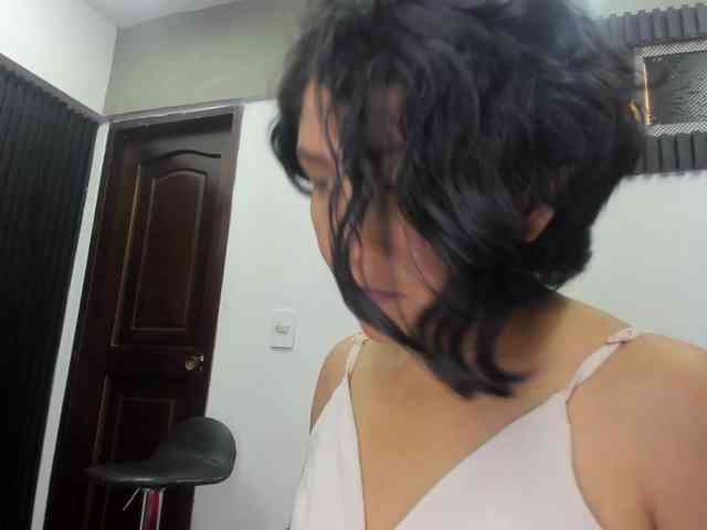 emperatris-23 webcam