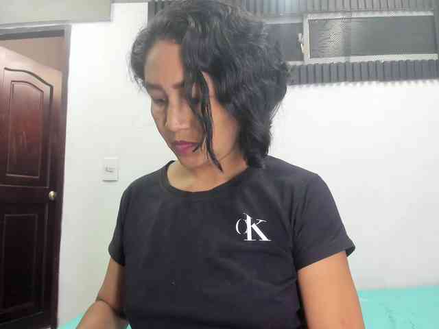 emperatris-23 webcam