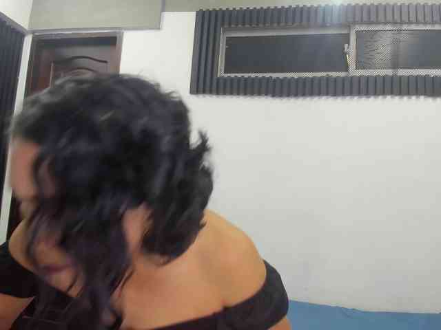 emperatris-23 webcam