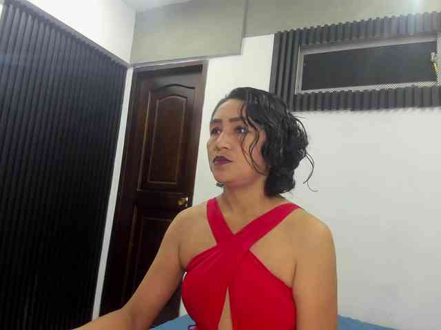 emperatris-23 webcam