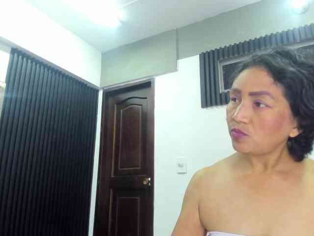 emperatris-23 webcam