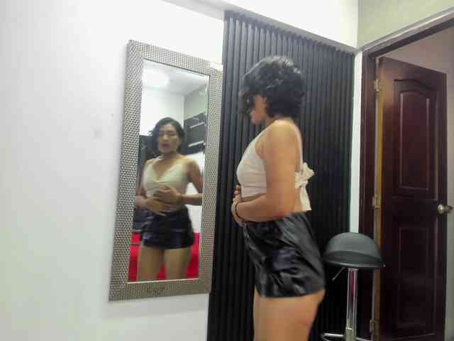 emperatris-23 webcam