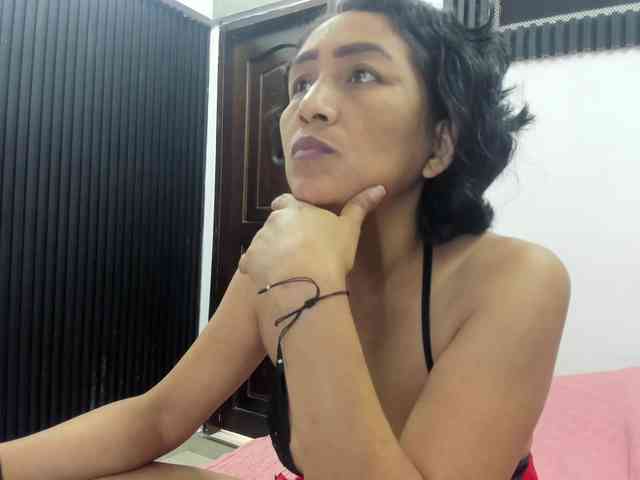 emperatris-23 webcam