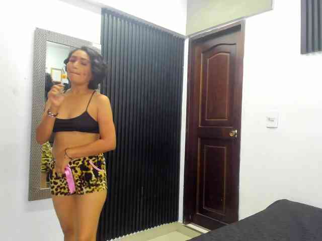 emperatris-23 webcam