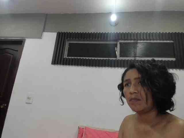 emperatris-23 webcam