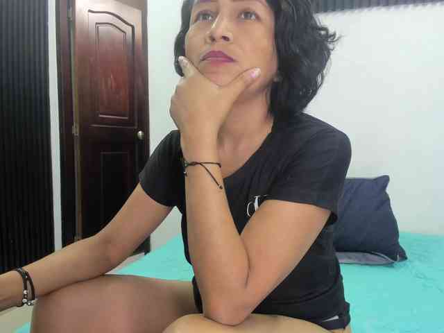 emperatris-23 webcam