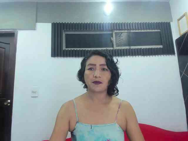 emperatris-23 webcam