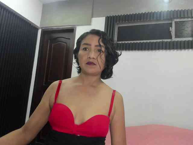 emperatris-23 webcam