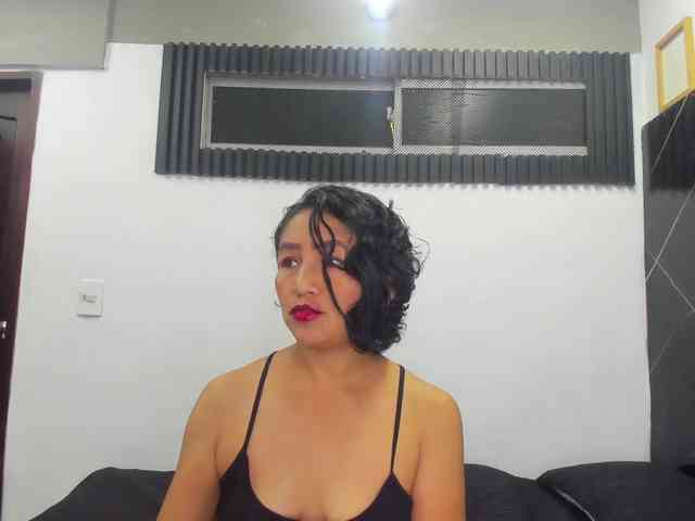 emperatris-23 webcam