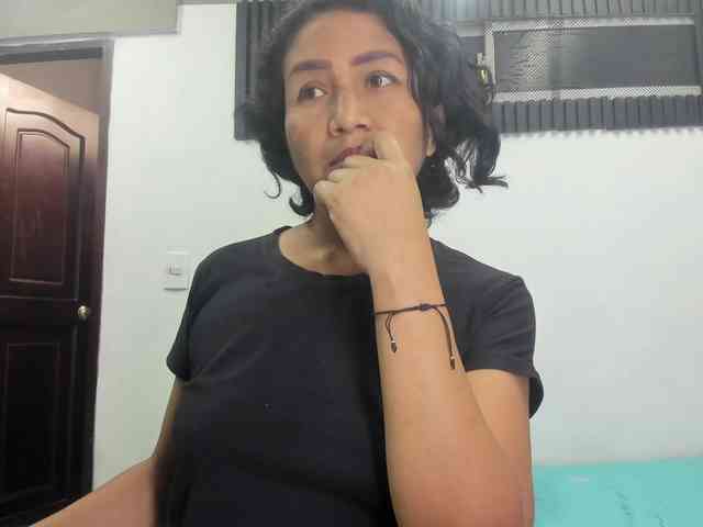 emperatris-23 webcam