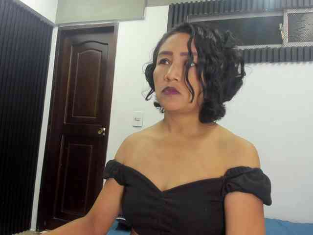 emperatris-23 webcam