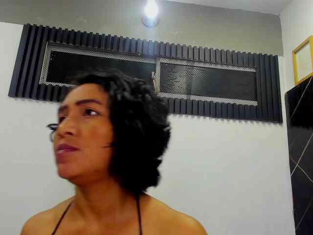 emperatris-23 webcam