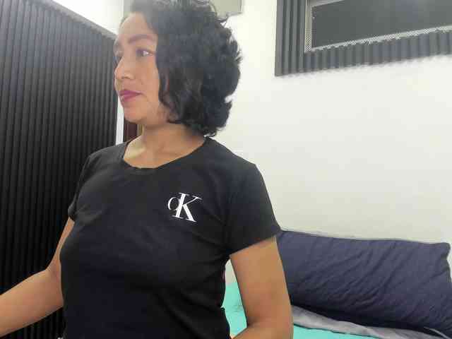 emperatris-23 webcam