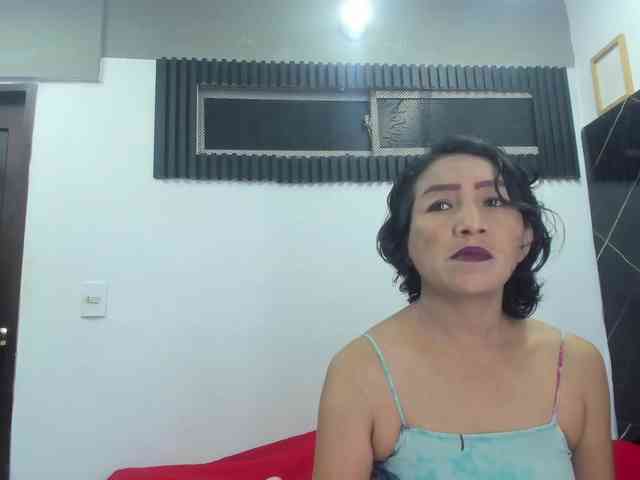 emperatris-23 webcam