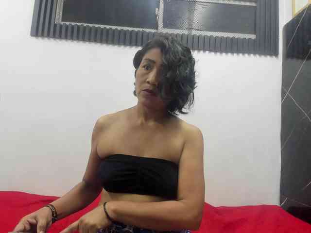 emperatris-23 webcam