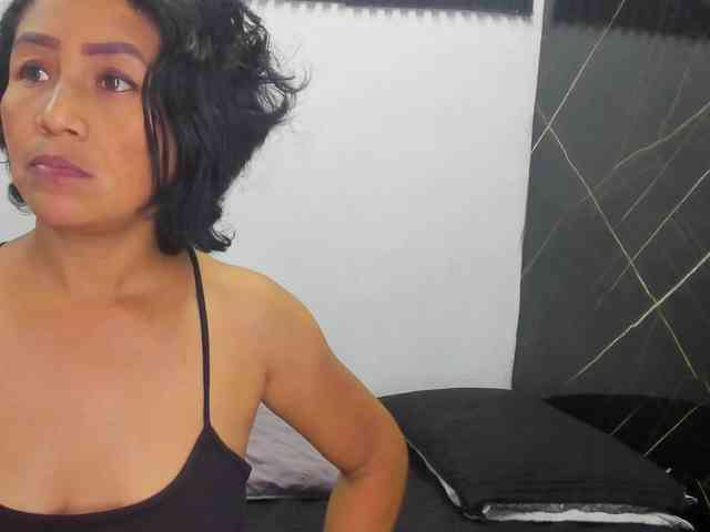 emperatris-23 webcam