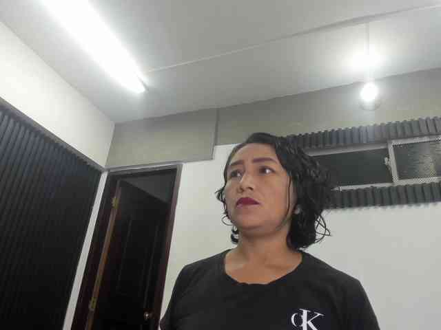 emperatris-23 webcam