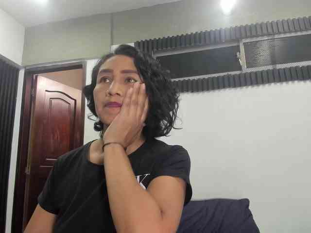 emperatris-23 webcam