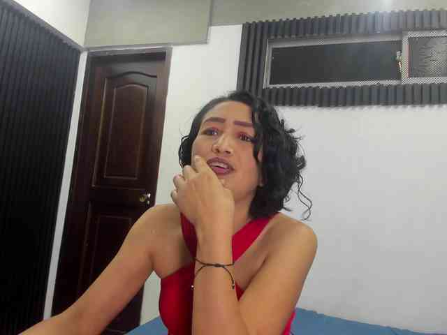 emperatris-23 webcam