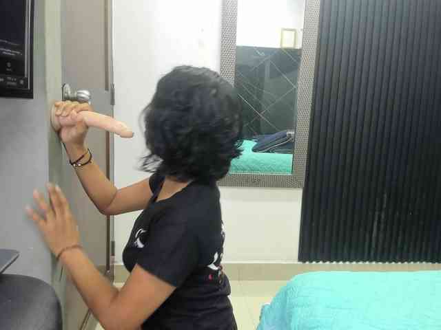 emperatris-23 webcam