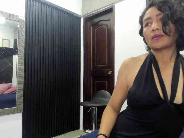 emperatris-23 webcam