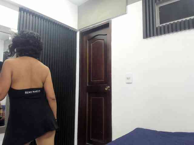 emperatris-23 webcam