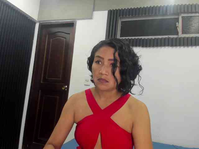 emperatris-23 webcam