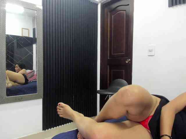 emperatris-23 webcam