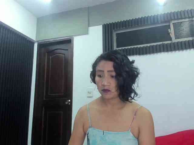 emperatris-23 webcam