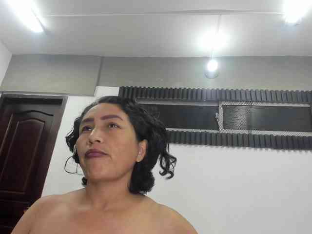 emperatris-23 webcam