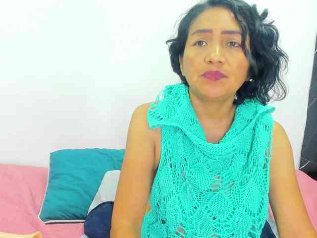 emperatris-23 webcam