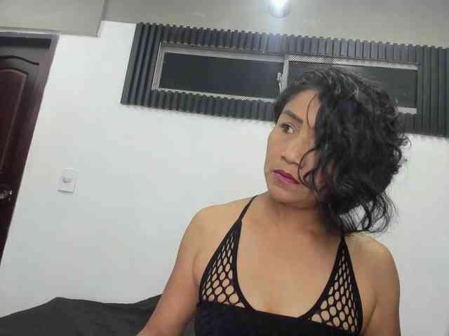 emperatris-23 webcam